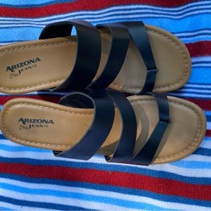 Arizona Jean Company ladies black wedge.